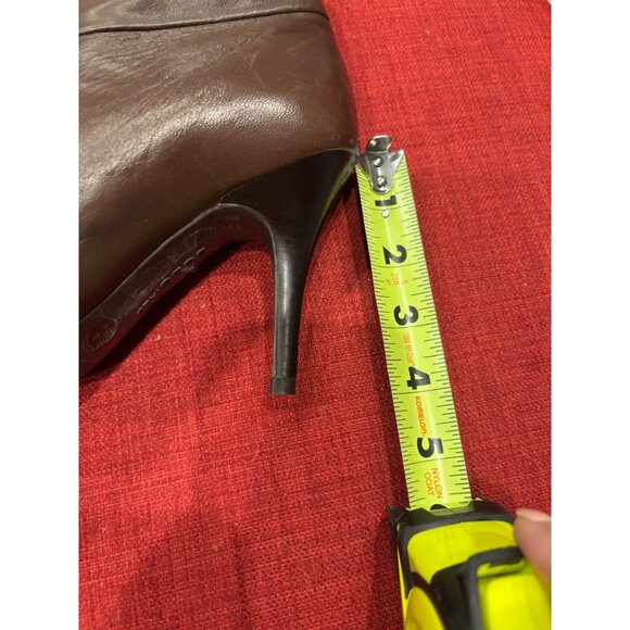 BCBGirls Brown Leather Pointed Toe Slouchy Ankle Boots Stiletto Heel Size 5.5 - Picture 8 of 8